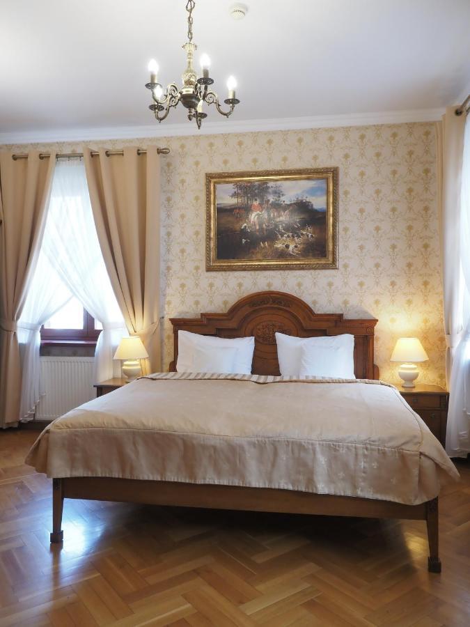 Hotel Sarmata Zespol Dworski Sandomierz Luaran gambar