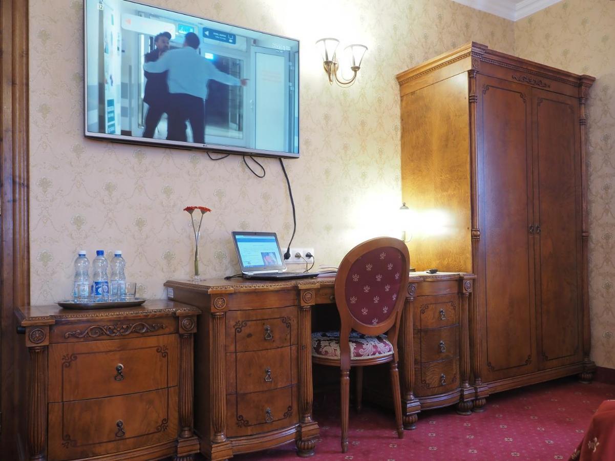 Hotel Sarmata Zespol Dworski Sandomierz Luaran gambar