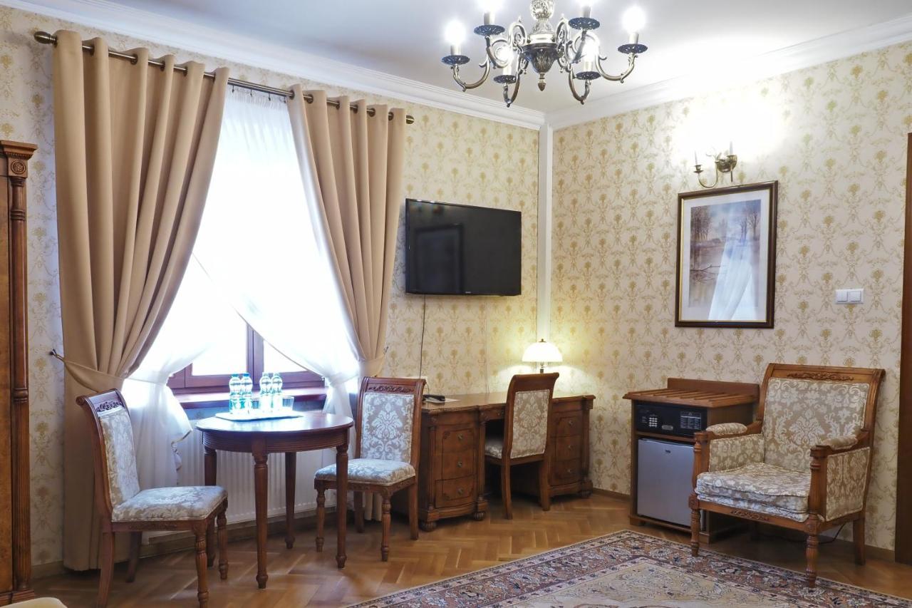 Hotel Sarmata Zespol Dworski Sandomierz Luaran gambar