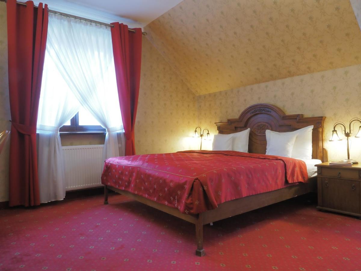 Hotel Sarmata Zespol Dworski Sandomierz Luaran gambar