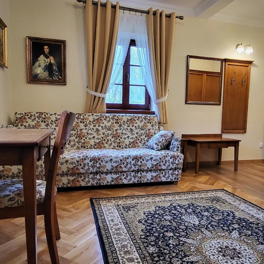Hotel Sarmata Zespol Dworski Sandomierz Luaran gambar