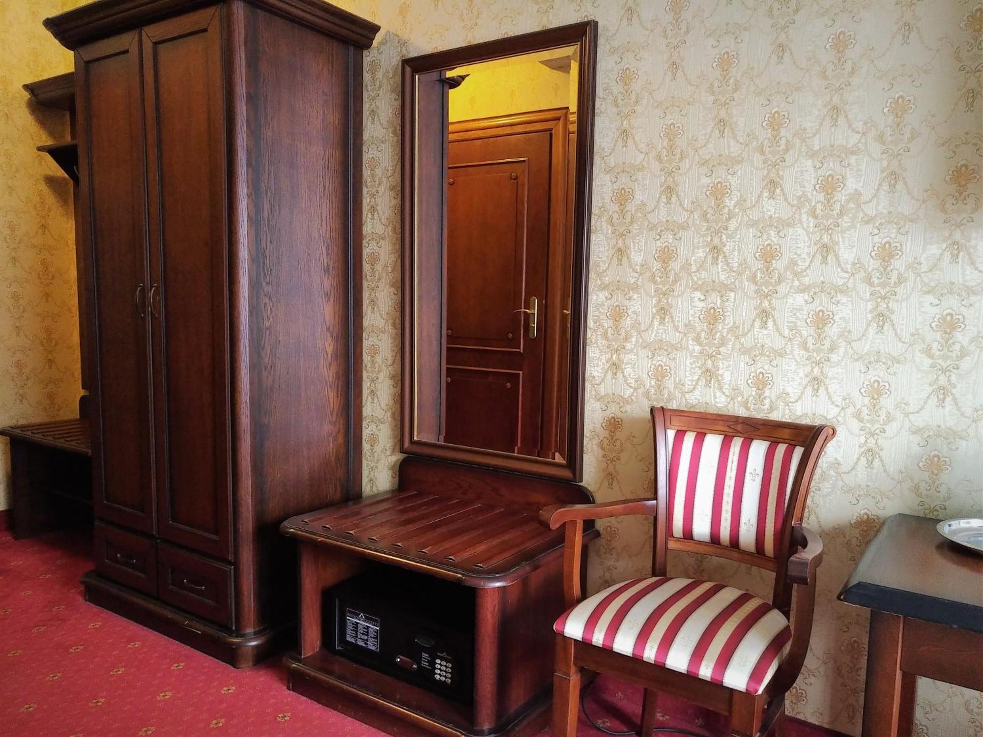 Hotel Sarmata Zespol Dworski Sandomierz Luaran gambar